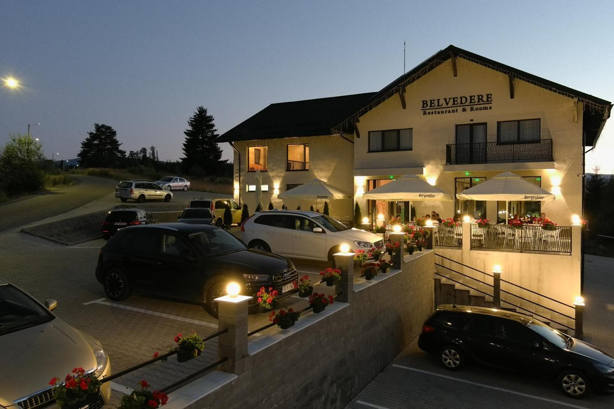Belvedere Restaurant & Rooms Topliţa Exterior foto